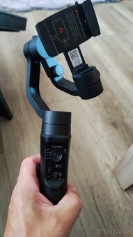 Predám stabilizátor na telefóny Hohem iSteady Mobile+ - 5