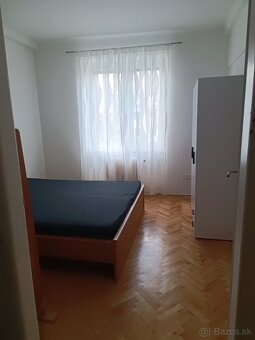 PRENÁJOM~2-izbový byt s balkónom na Hospodárskej ul. Trnava - 5
