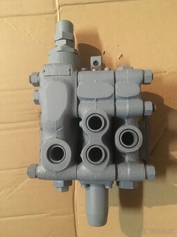 UN 053 Hon - 5