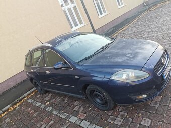Fiat Croma kombi 1.9 JTD - 5