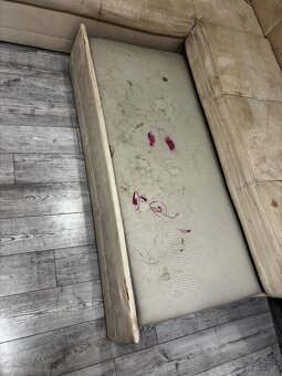 Vypoužívaná gaučová súprava vhodná na prečalunenie - 5