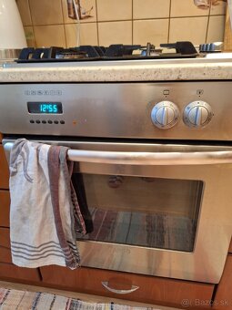 Predám kuchynskú linku so spotrebičmi - 5