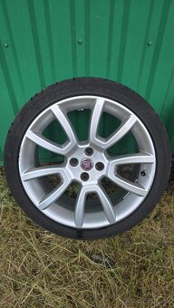 Hliníkové disky R 18 elektróny s pneumatikami Fiat - 5
