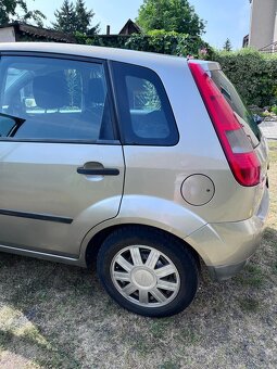 Ford Fiesta - 5