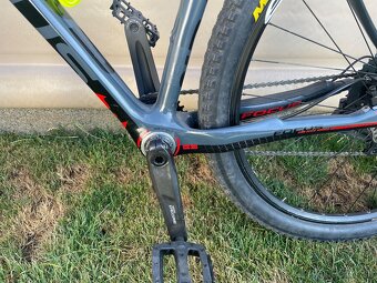 Focus Raven 29r vel.L Carbon - 5