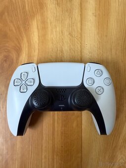 Predám Playstation 5 825GB - 5
