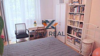 REZERVOVANÉ - EXKLUZÍVNE 2- IZBOVÝ BYT NA PREDAJ S 2 BALKÓ - 5