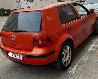 Predám VW Golf 4 1.6 74 Kw - 5