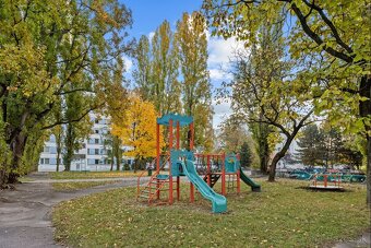 Slnečný trojizbový byt v Bratislave – Ružinov napredaj - 5