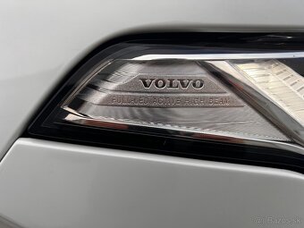 Volvo XC90 D5 2.0 AWD A/T8 - 5