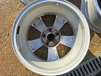 5x100 R15 Škoda - 5