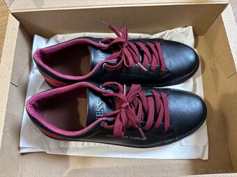 Predám topánky Originál GUESS - 5