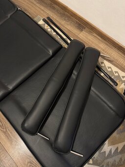 Predám čierne kozmetické kreslo - 5