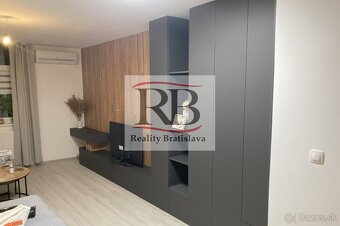 2 izbový byt s balkónom v novostavbe na Trnavskej ceste, PRE - 5
