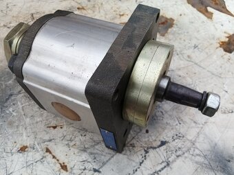 Hydraulické čerpadlo UD 16 SO4 - 5