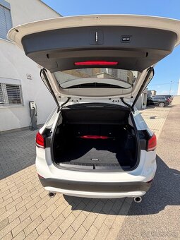 BMW X1 sDrive18d, 2021 - 5