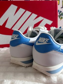 Nike Cortez 42 - 5