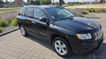 Predám Jeep Compass 2L benzin 4X4 - 5
