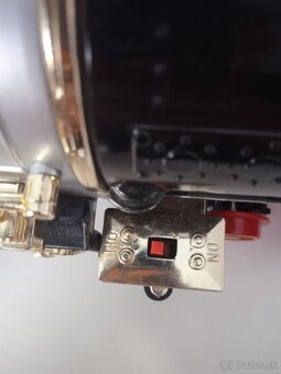 Vlakový rušeň a smetiarske auto - 5