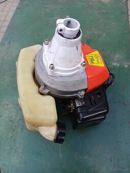 Predám funkčný motor na krovinorez - 5