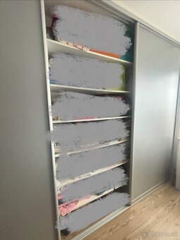 Vstavaná skriňa - 5