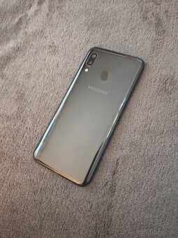 Samsung Galaxy A20e - 5