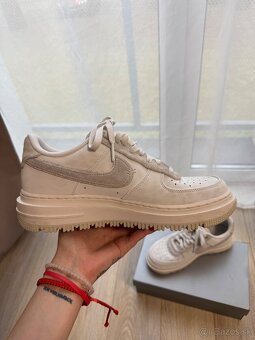 Nike Air Force 1 Luxe  EU42 - 5