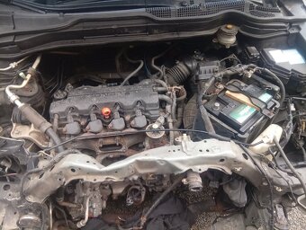 Honda CR-V 2.0  i- vtec 4x4   automat - 5