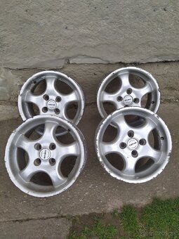 Predam plechové disky s pneu. - 5