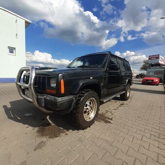 Predam jeep cherokee XJ - 5