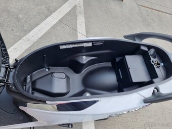 Sym Symphony ST 125i ABS LC - 5