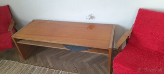 Gauč, kreslo, stolík - 5