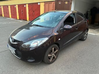 Mazda 2 - 5