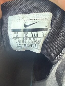 Nike 48,5 - 5