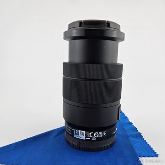 Sony E 18-135mm F3.5-5.6 OSS - 5