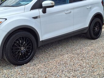Ford Kuga 2.5T Titanium AKČNÍ CENA - 5