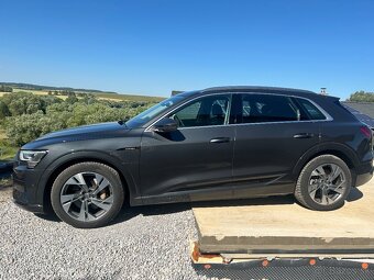 Audi E-tron , etron50 - 5