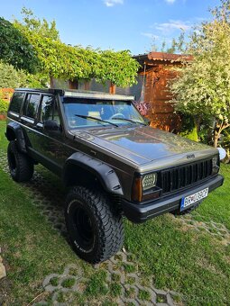 Jeep cherokee xj - 5