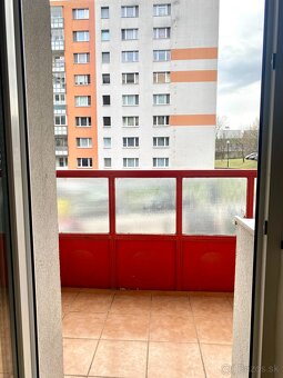 PRENÁJOM veľký 3i byt Bratislava, Karlova Ves, ul. Beniakova - 5