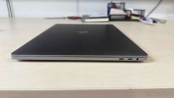 MacBook Pro 16” (2019), Intel i9, 16GB RAM, 1TB SSD - 5