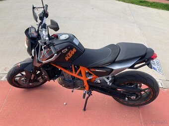 KTM Duke 690 - 5