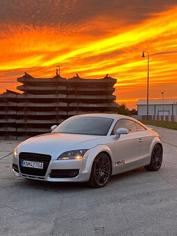 Audi TT 8J - 5