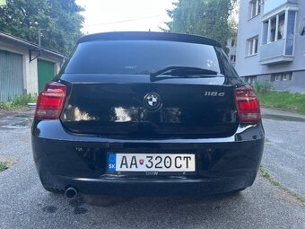 BMW 118d šport BLACK EDITION - 5