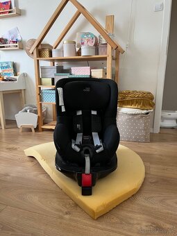 autosedačka Britax Romer Dualfix - 5