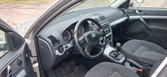 Predám škodu octavia scout  4x4 - 5