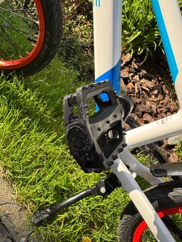 Predám detský bicykel CUBE Cubie 160 - ako nový - 5