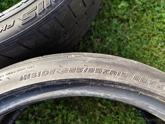 Pneumatiky Falken 225/35 R19 - 5