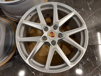 origo alu kola r21 5x130 Porsche Panamera 976 - 5