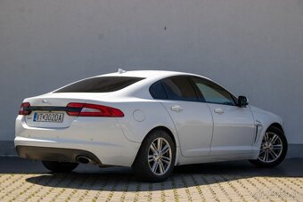 Jaguar XF - 5