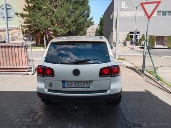 PREDAM VW TOUAREG 2,5 TDI 2008 - 5